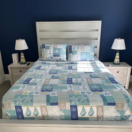 Cozy Studio In The Heart Of The Palm Beach Island - Free Valet Service Extérieur photo